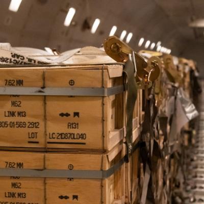 Hungary không cho phép vận chuyển vũ khí quá cảnh tới Ukraine